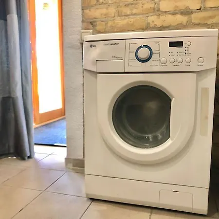 Mangalsala With Sauna 別荘 *